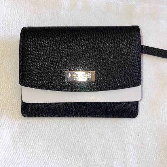 Kate Spade Wallet - Picture 1 of 5